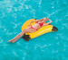 Надуваем дюшек Inflatable Banana Pool Lounger