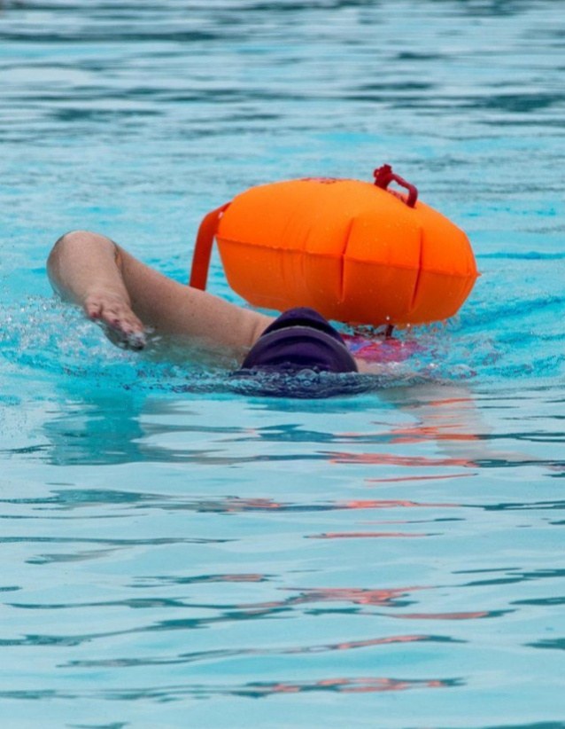 Буй за плувци Swim Secure Dry Bag