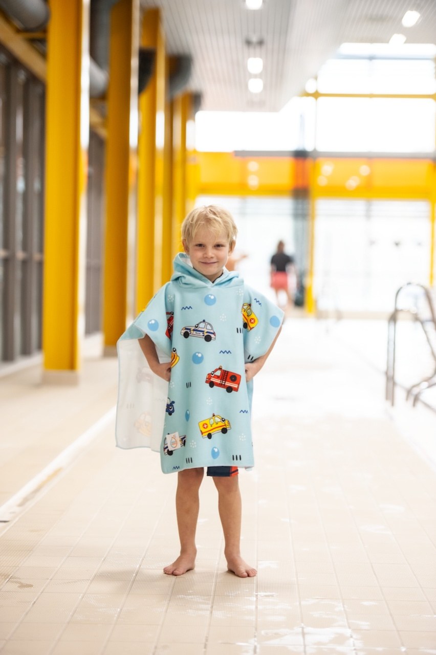Детско пончо Aquakiddo Poncho Cars